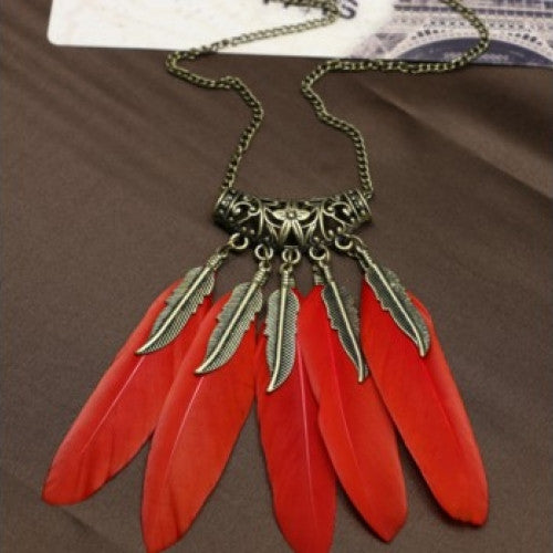 Women Vintage Gold plated Chain Necklace Fashion Jewellery Bohemia Style Feather Leaves Pendant Necklace